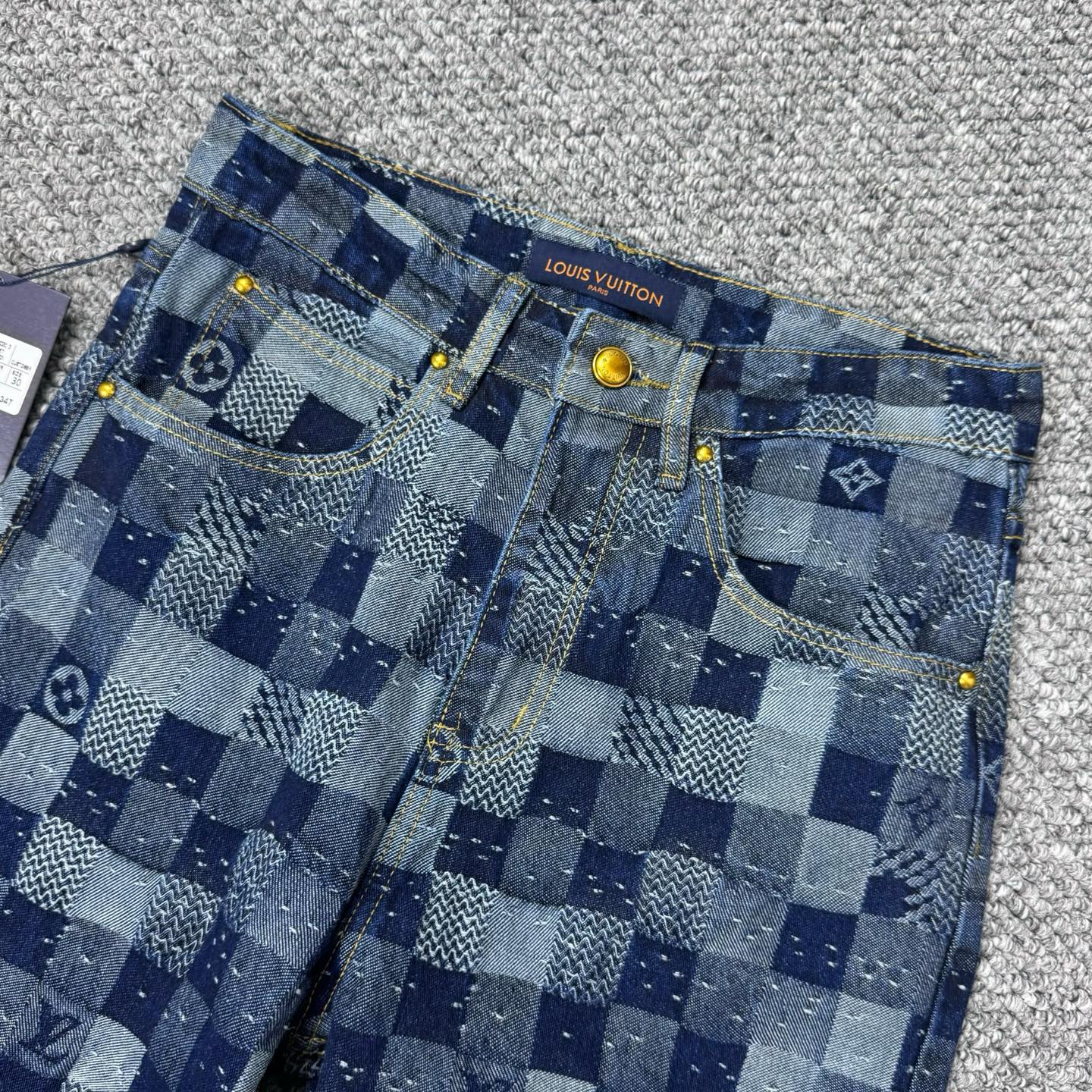 LV Jeans-031
