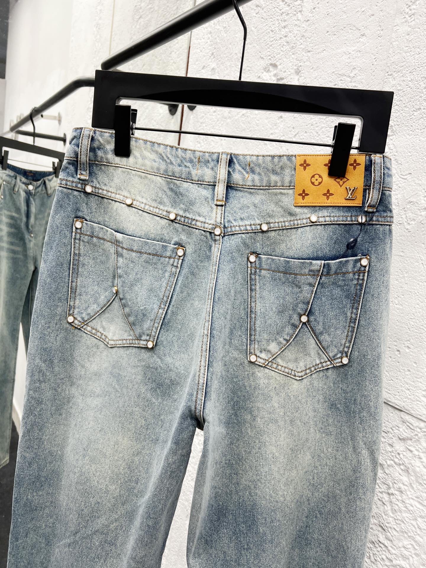 LV Jeans-032