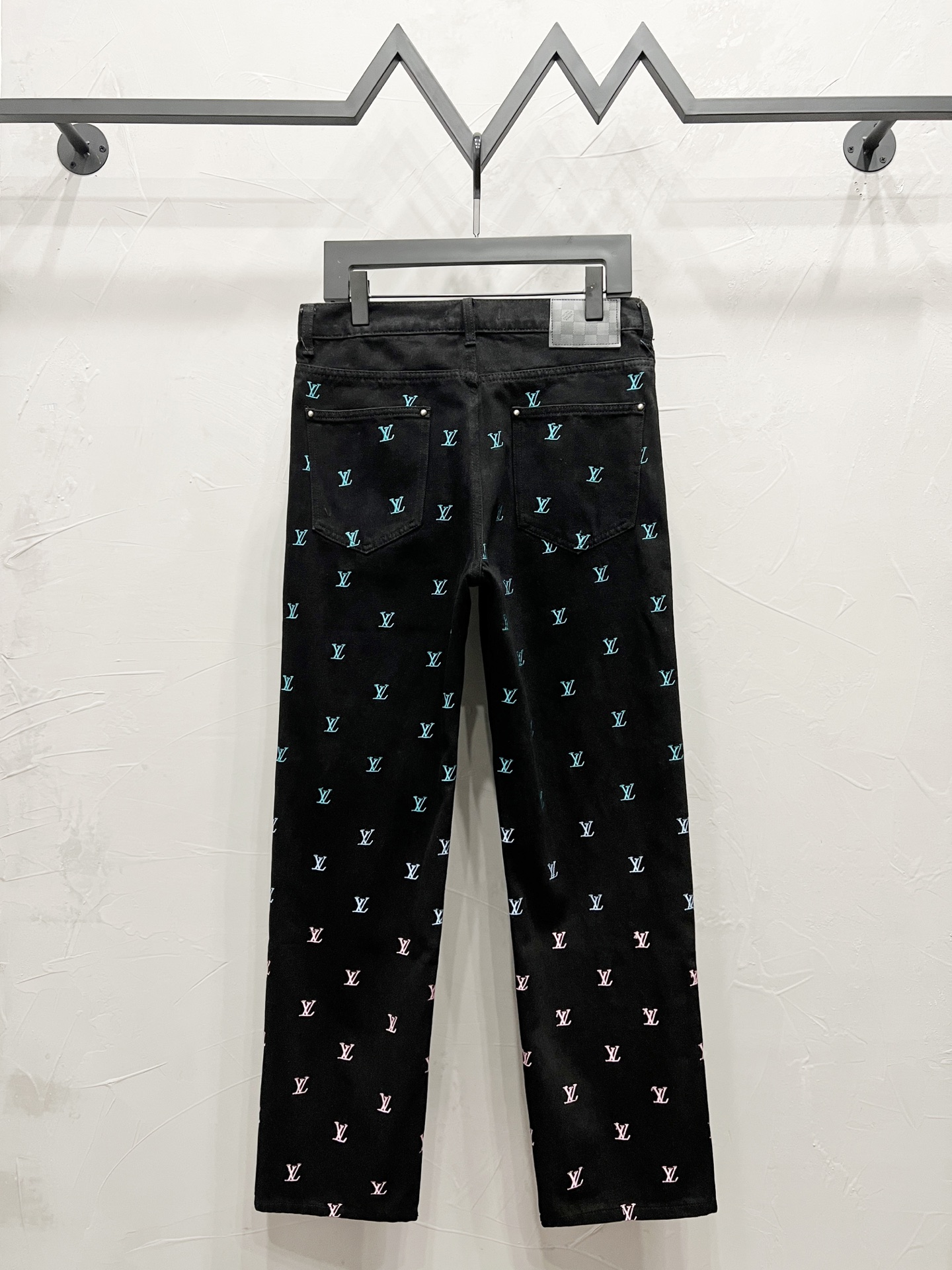 LV Jeans-036
