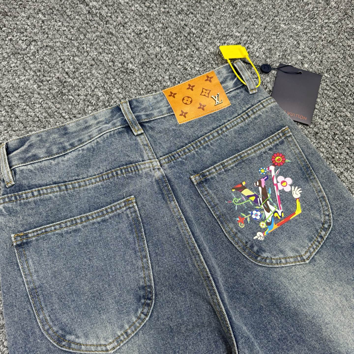 LV Jeans-062
