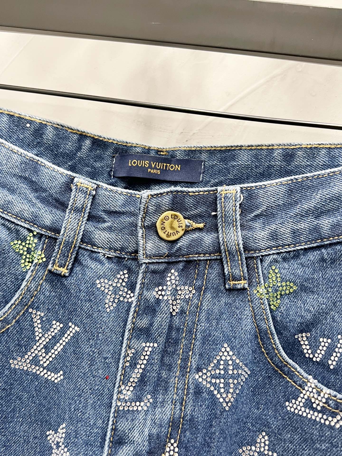 LV Jeans-073