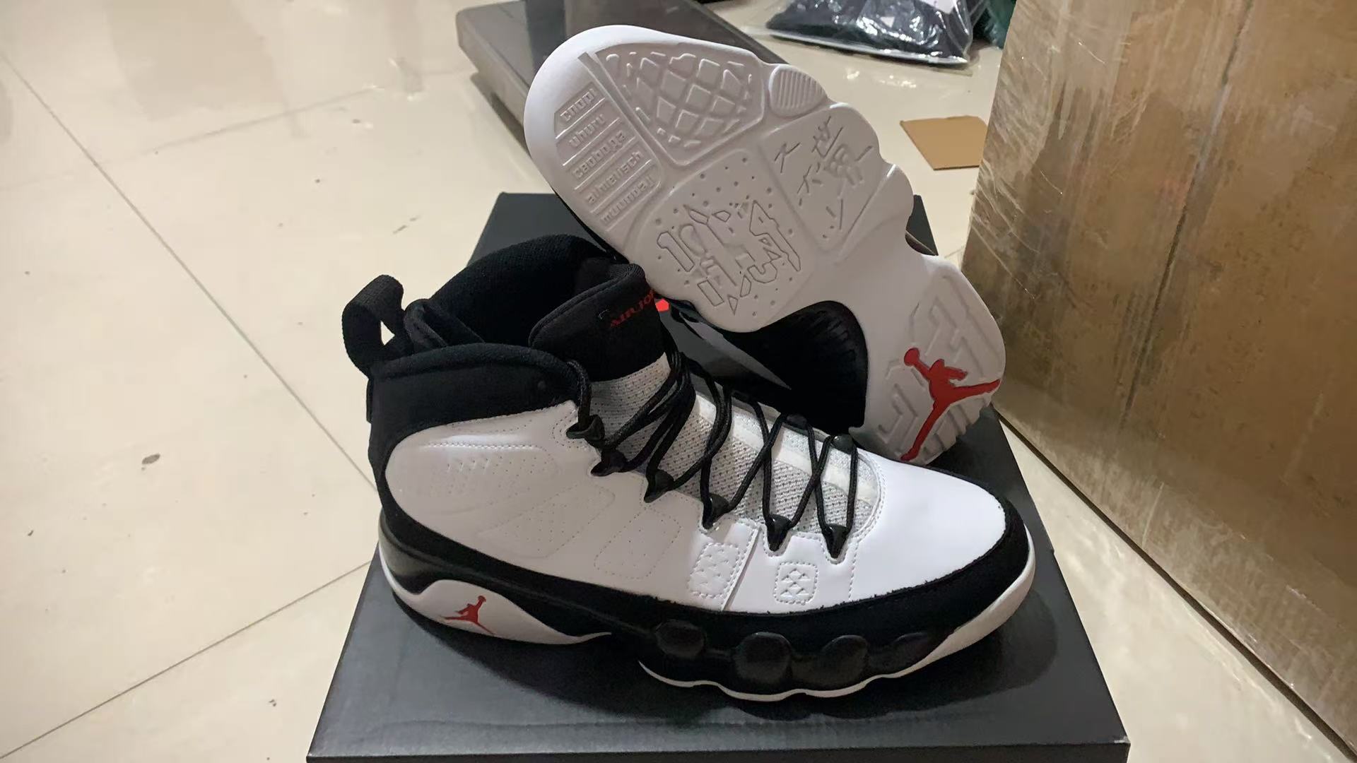 Air Jordan 9 Retro-019