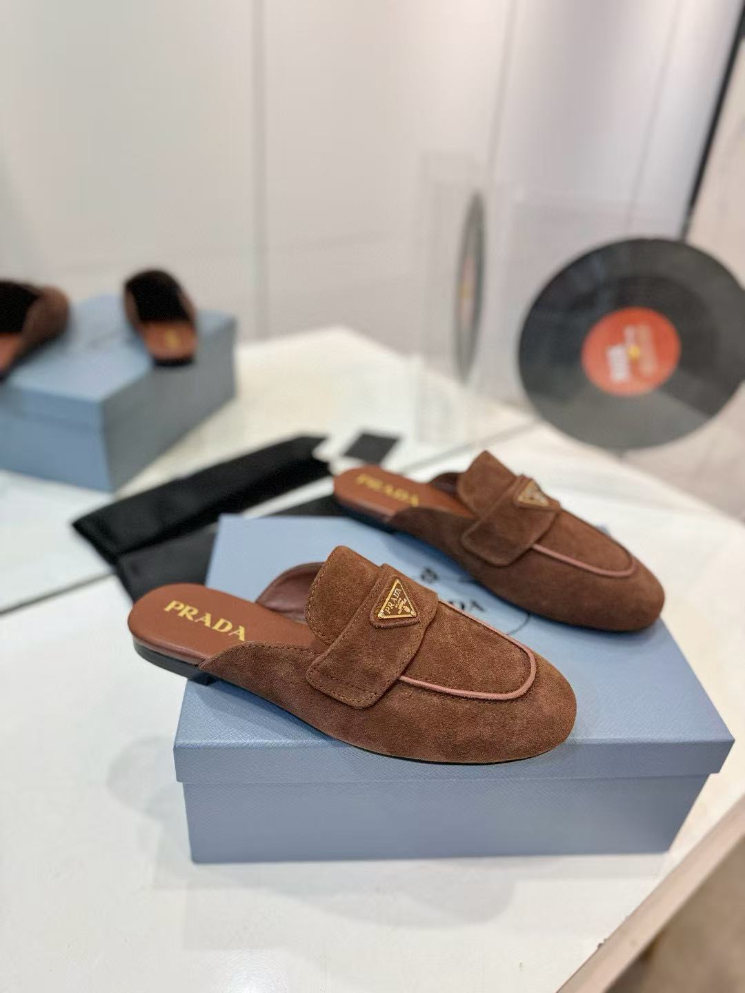 Pra*a slippers women(aaaa)-026