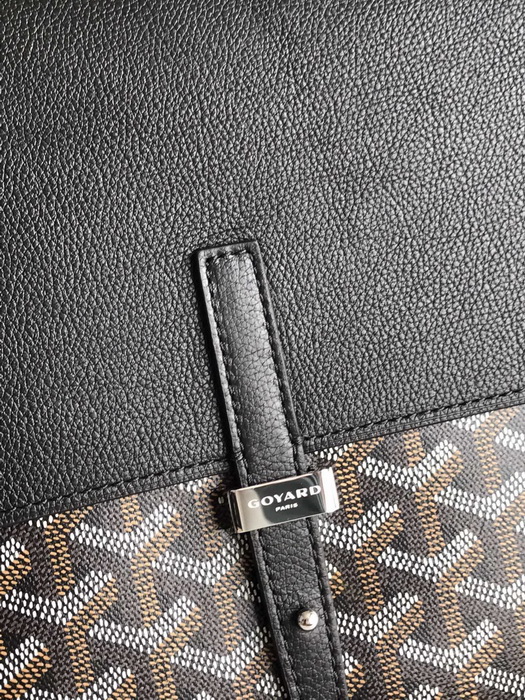 Go*ard handbags aaaa(men)-040