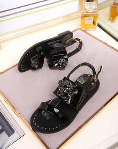 Versace Slipper Women(AAA)-005