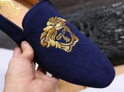 Versace Shoes(AAA)-025