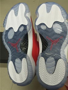 Air Jordan 11 Retro “Toro”-012