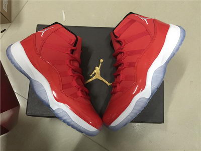 Air Jordan 11 Retro “Toro”-012