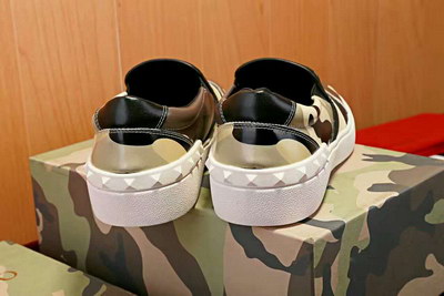 Valentino Shoes(AAA)-044
