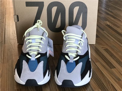 authentic ad*s Y**zy 700 boost-001