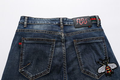 G*u*i jeans-001