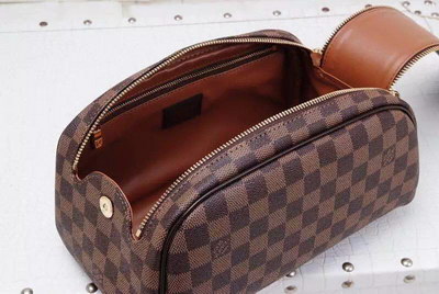 LV Wallets AAA(Women)-014