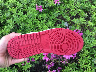 Air Jordan 1 OG High “Metallic Red”