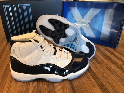 Air Jordan 11 “Midnight Navy”