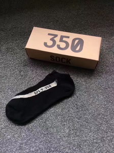 ad*s Y**zy socks(5 pairs)