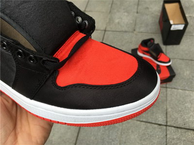 Air Jordan 1 OG High SE “Satin”